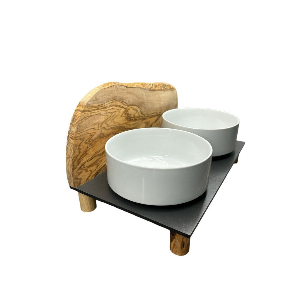 MOUNTAIN voerstation, 2x 1,5 liter, ronde poten, olijfhout